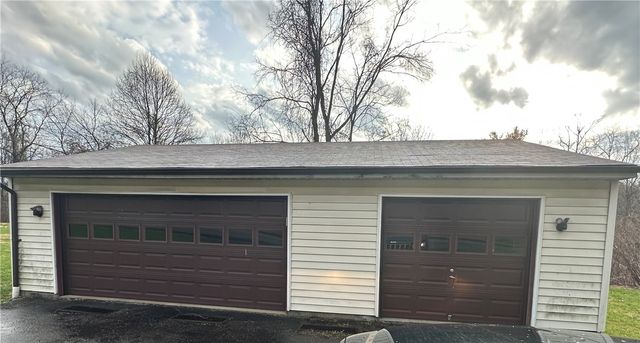 150 Orchard St, Monroeville, PA 15146