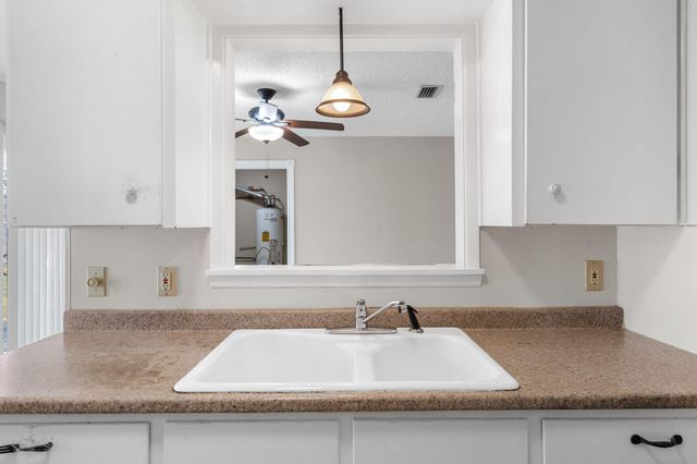 809 Maryland DR, Austin, TX 78758