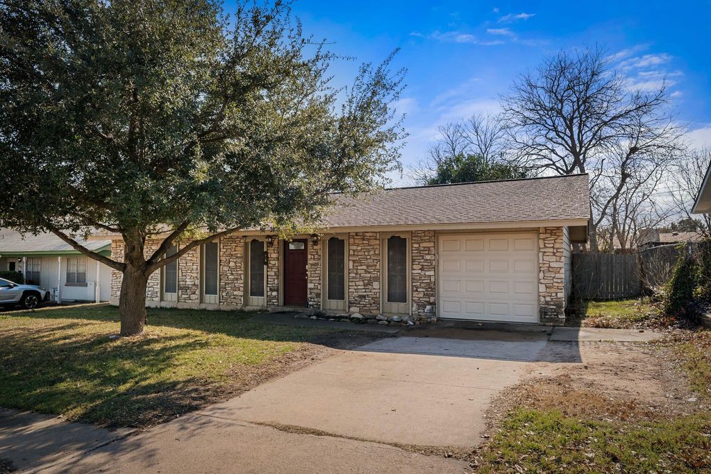 809 Maryland DR, Austin, TX 78758