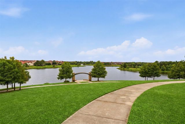 28007 Castle Park Lane, Fulshear, TX 77441