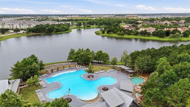 28007 Castle Park Lane, Fulshear, TX 77441