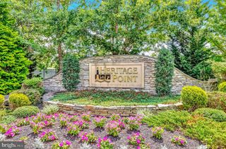 43 WESTPORT DR, Barnegat, NJ 08005