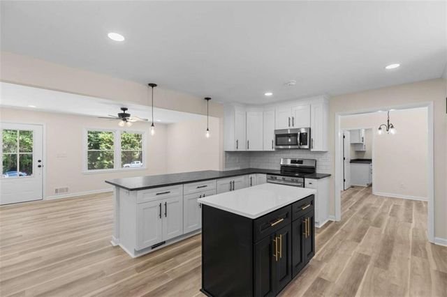 150 Cherokee Court, Athens, GA 30606