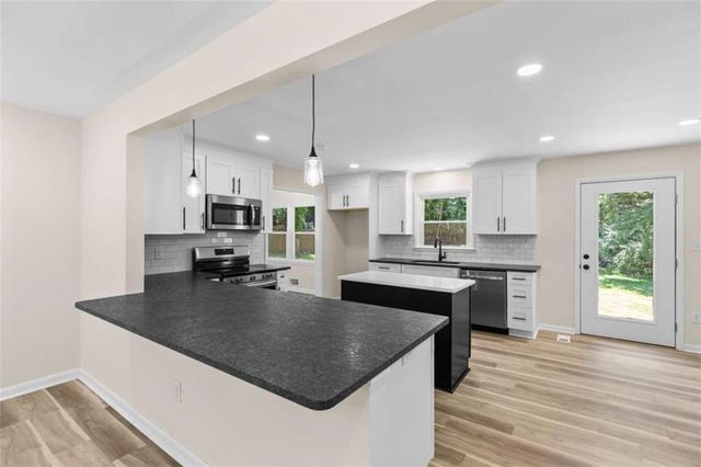 150 Cherokee Court, Athens, GA 30606