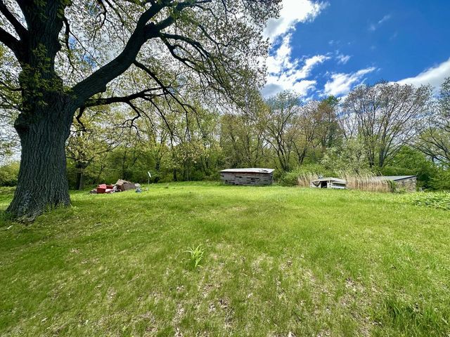 202 Tipperary ROAD, Brooklyn, WI 53521