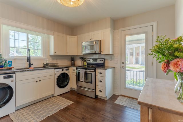 2050 E Walnut Street, Evansville, IN 47714