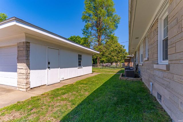 2050 E Walnut Street, Evansville, IN 47714