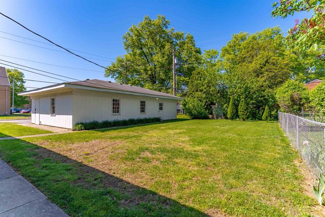 2050 E Walnut Street, Evansville, IN 47714