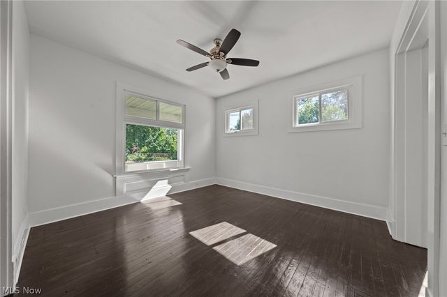 6209 Pear Avenue, Cleveland, OH 44102