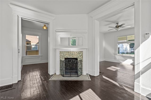 6209 Pear Avenue, Cleveland, OH 44102