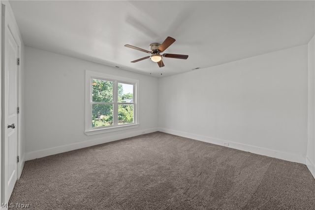 6209 Pear Avenue, Cleveland, OH 44102