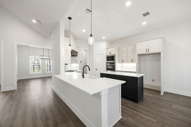 6709 Odom Road, Sanger, TX 76266