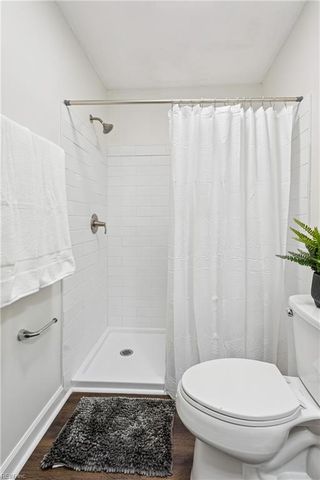 812 Winslow DR, Newport News, VA 23608