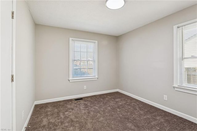 812 Winslow DR, Newport News, VA 23608