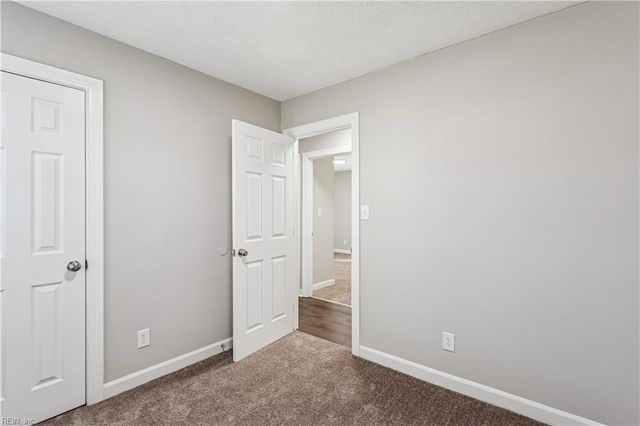 812 Winslow DR, Newport News, VA 23608