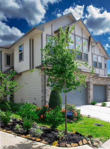 206 Fulton Station Drive, Houston, TX 77009