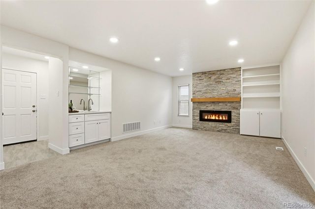 2425 S Ellis Street, Lakewood, CO 80228