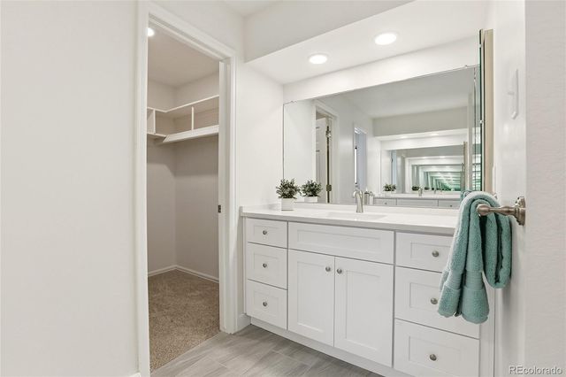 2425 S Ellis Street, Lakewood, CO 80228