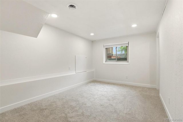2425 S Ellis Street, Lakewood, CO 80228