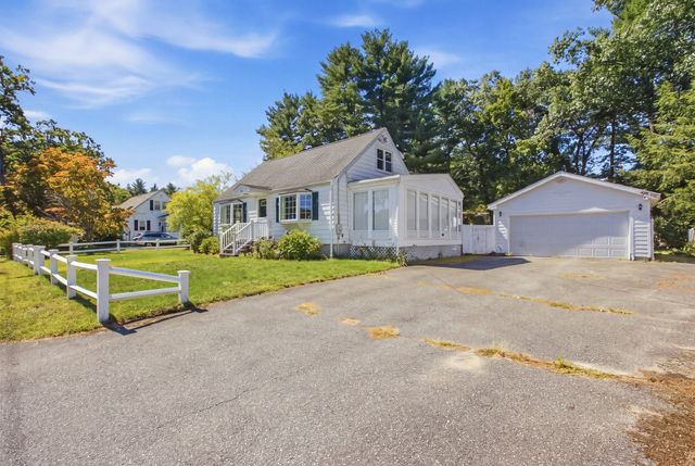 35 Marie St, Tewksbury, MA 01876