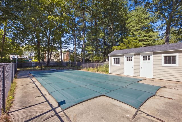 35 Marie St, Tewksbury, MA 01876