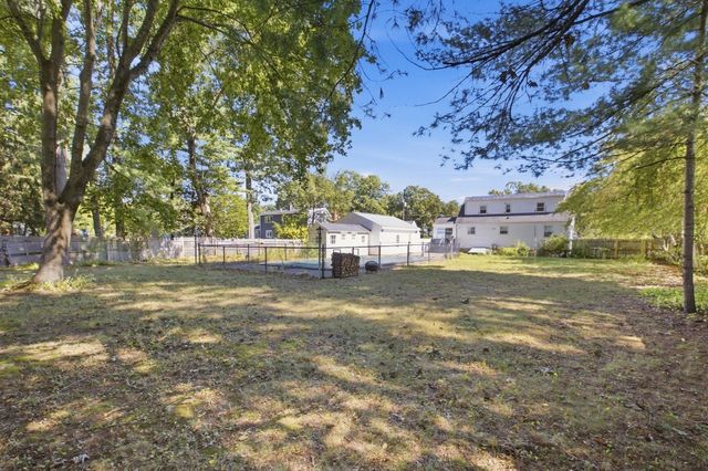 35 Marie St, Tewksbury, MA 01876