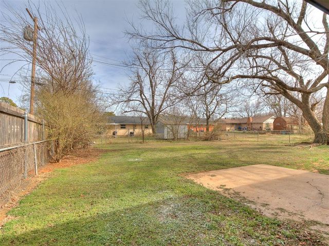 3040 Overland Drive, Oklahoma City, OK 73115