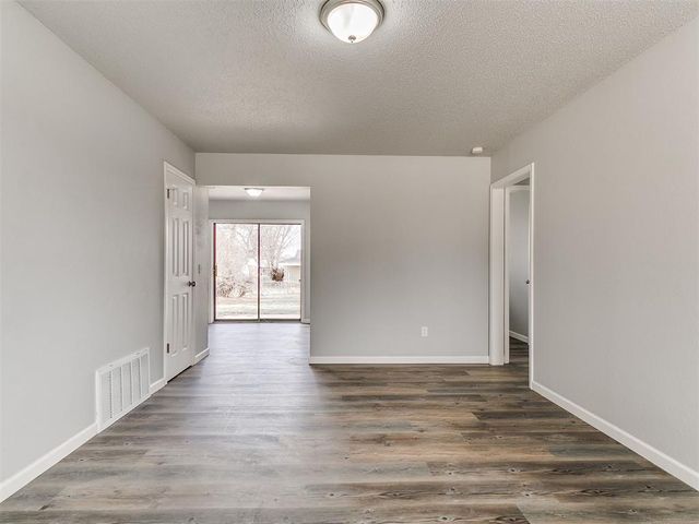 3040 Overland Drive, Oklahoma City, OK 73115