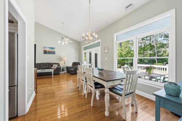 2264 Wedgefield Rd., Georgetown, SC 29440