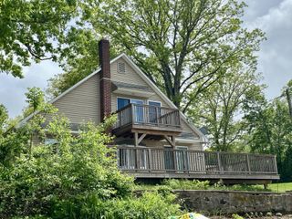 52 Lake View Avenue, Salem, CT 06420