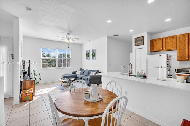 2905 Crestwood Ter 3203, Margate, FL 33063