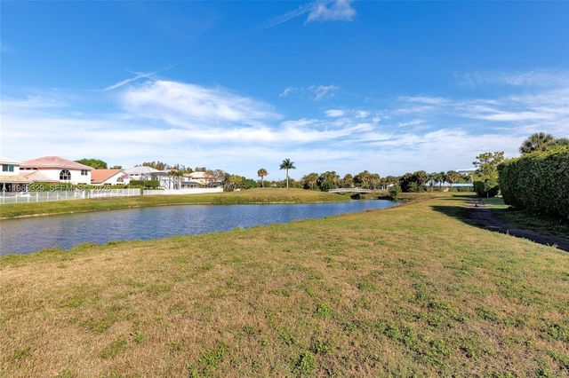 2905 Crestwood Ter 3203, Margate, FL 33063