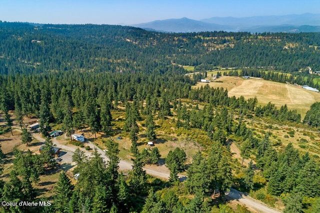 5254 E Mabel Ln, Harrison, ID 83833