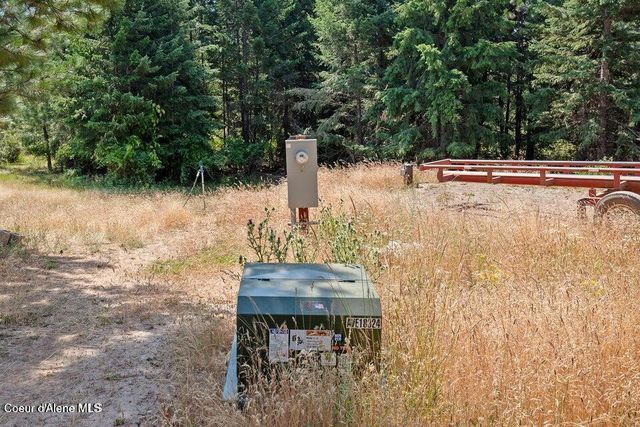 5254 E Mabel Ln, Harrison, ID 83833