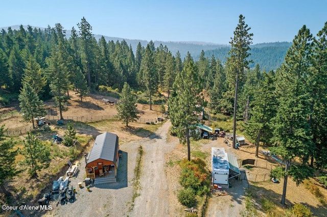 5254 E Mabel Ln, Harrison, ID 83833