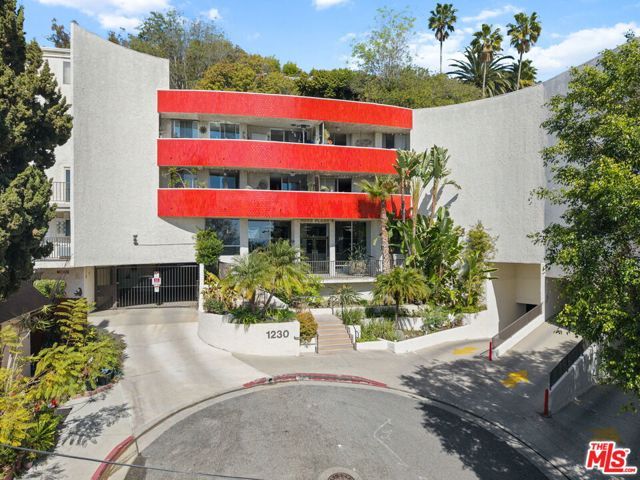 1230 Horn Avenue 201, West Hollywood, CA 90069