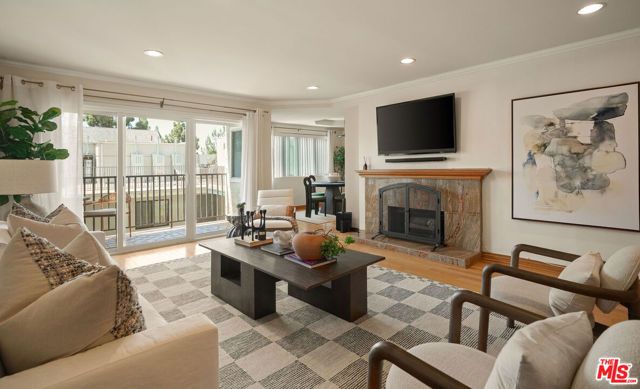 1230 Horn Avenue 201, West Hollywood, CA 90069