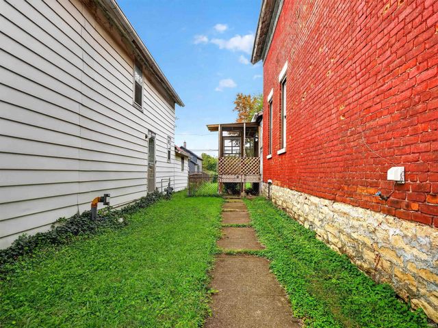 525 Lavina Street, Fort Wayne, IN 46802