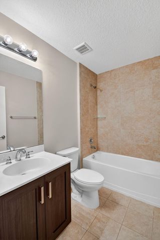 5810 Monterra Club Drive, Lake Worth, FL 33463