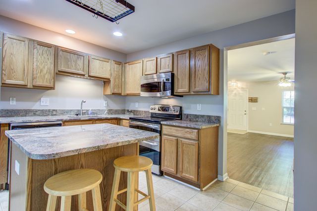 1201 Pine Bluff Drive, Summerville, SC 29483