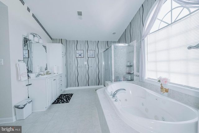 19338 PARADISE MANOR DR, Hagerstown, MD 21742