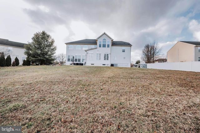 19338 PARADISE MANOR DR, Hagerstown, MD 21742