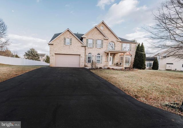 19338 PARADISE MANOR DR, Hagerstown, MD 21742