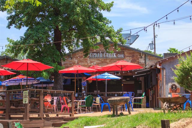 328 Neyland Street, Houston, TX 77022