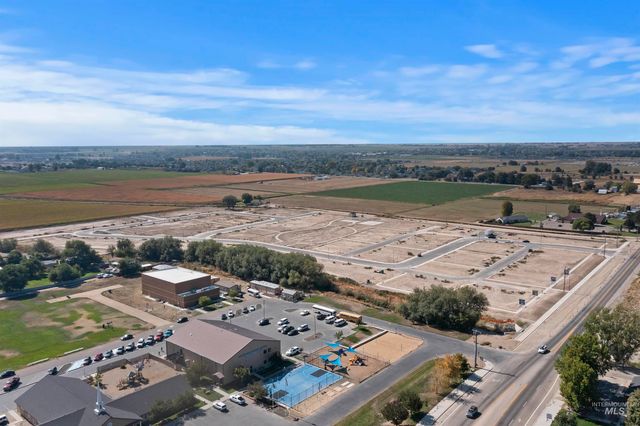 4211 Tropic Way, Caldwell, ID 83607