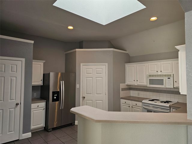 3024 Silver Springs Lane, Plano, TX 75025