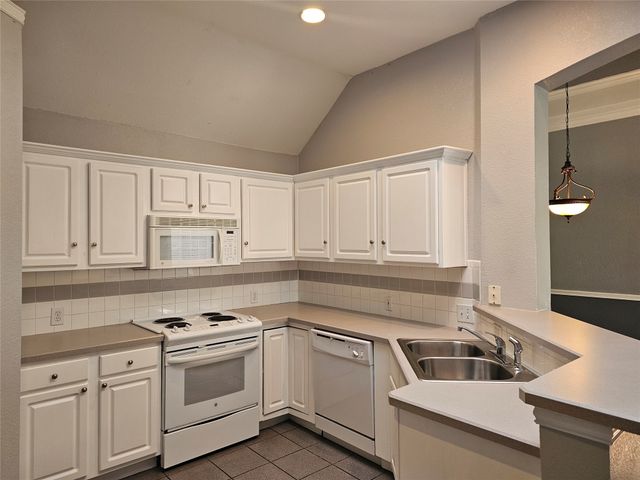 3024 Silver Springs Lane, Plano, TX 75025