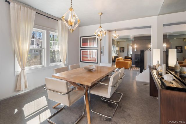 40 Kings Court, Chappaqua, NY 10514