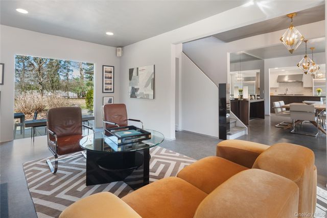 40 Kings Court, Chappaqua, NY 10514