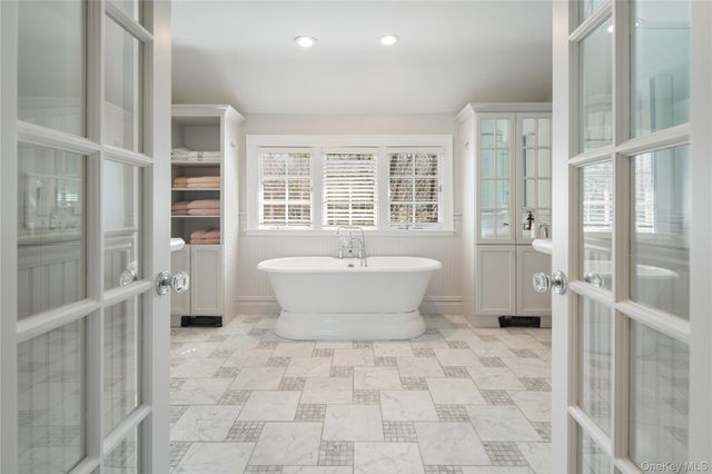 40 Kings Court, Chappaqua, NY 10514